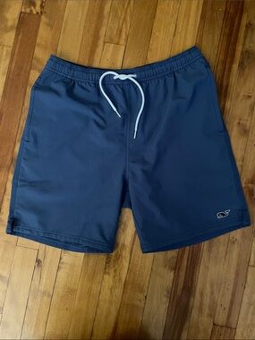Vineyard Vines Men's Solid Blue Logo Swim Trunks Shorts Small